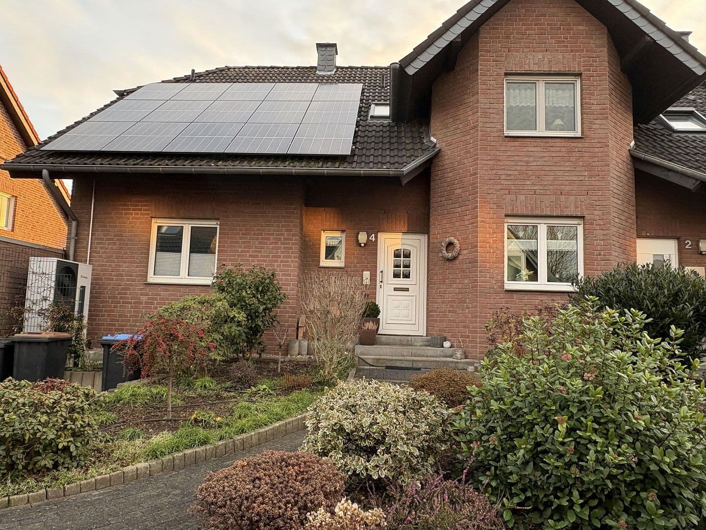 Predaj domu 222 m², pozemek 462 m², Erzbischof-Anno-Straße 4, Alpen, Severné Porýnie - Westfálsko Predaj domu 222 m², pozemek 462 m², Erzbischof-Anno-Straße 4, Alpen, Severné Porýnie - Westfálsko