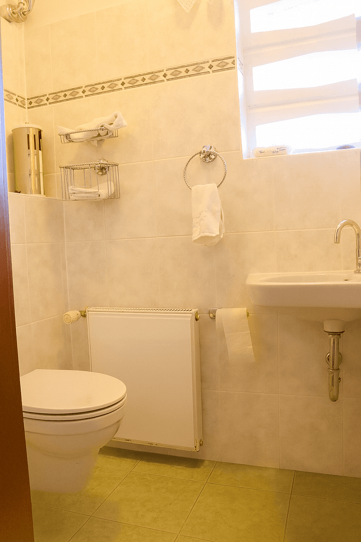 Predaj domu 120 m², pozemek 524 m², Köln, Severné Porýnie - Westfálsko Predaj domu 120 m², pozemek 524 m², Köln, Severné Porýnie - Westfálsko