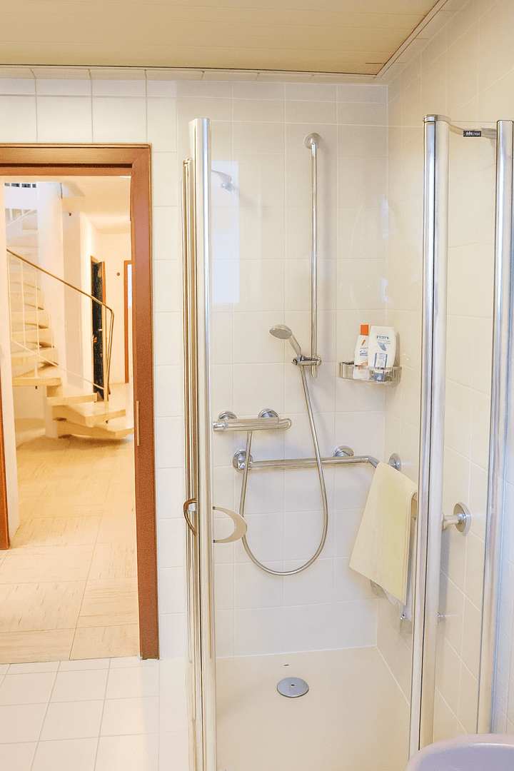 Predaj domu 120 m², pozemek 524 m², Köln, Severné Porýnie - Westfálsko Predaj domu 120 m², pozemek 524 m², Köln, Severné Porýnie - Westfálsko