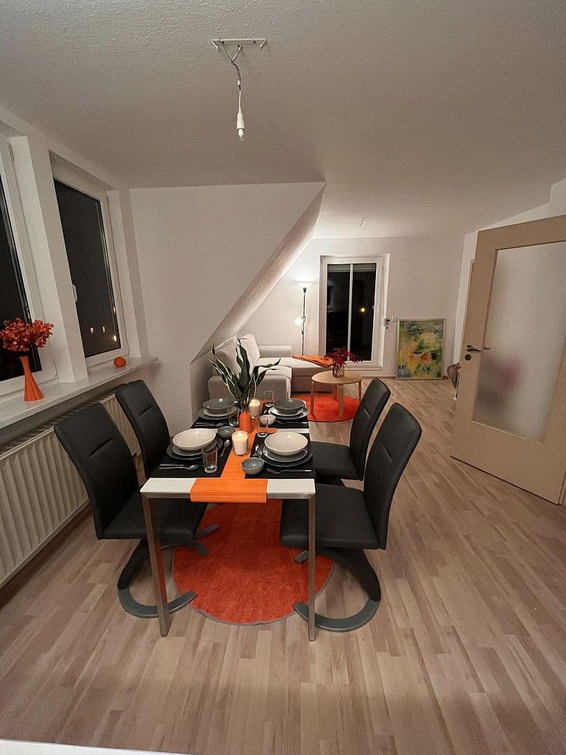 Prenájom bytu 3-izbový 78 m², August-Bebel-Straße 182 A, Grünhain-Beierfeld, Sasko Prenájom bytu 3-izbový 78 m², August-Bebel-Straße 182 A, Grünhain-Beierfeld, Sasko