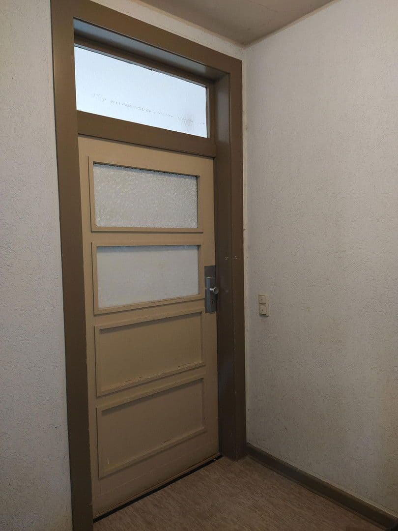 Prenájom bytu 3-izbový 65 m², Zeppelinstraße 139, Mönchengladbach, Severné Porýnie - Westfálsko Prenájom bytu 3-izbový 65 m², Zeppelinstraße 139, Mönchengladbach, Severné Porýnie - Westfálsko