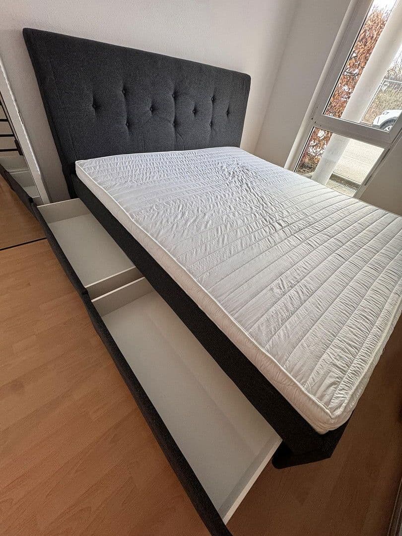 Prenájom bytu 2-izbový 57 m², Gärtnerstraße 31, Augsburg, Bavorsko Prenájom bytu 2-izbový 57 m², Gärtnerstraße 31, Augsburg, Bavorsko