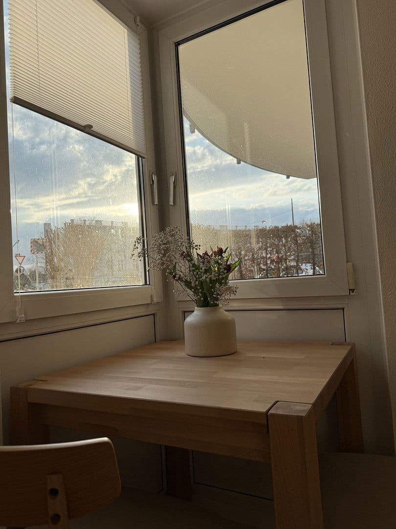 Prenájom bytu 2-izbový 57 m², Gärtnerstraße 31, Augsburg, Bavorsko Prenájom bytu 2-izbový 57 m², Gärtnerstraße 31, Augsburg, Bavorsko