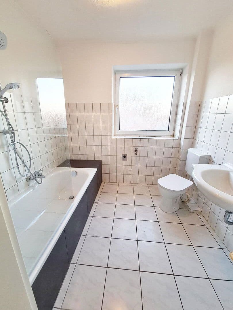 Prenájom bytu 3-izbový 76 m², Buschhorn 12, Stade, Dolné Sasko Prenájom bytu 3-izbový 76 m², Buschhorn 12, Stade, Dolné Sasko