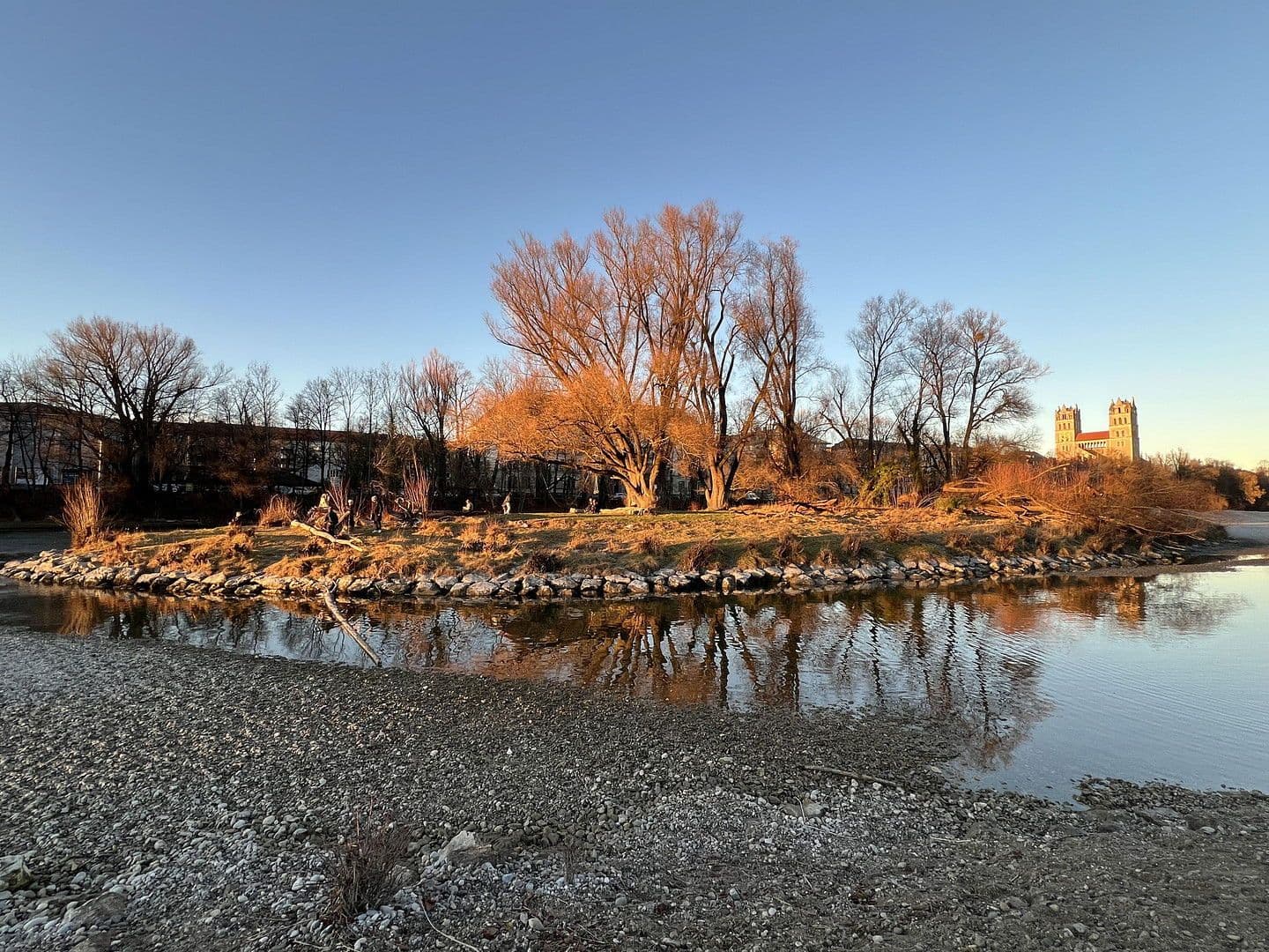 Prenájom bytu 3-izbový 60 m², München, Bavorsko Prenájom bytu 3-izbový 60 m², München, Bavorsko