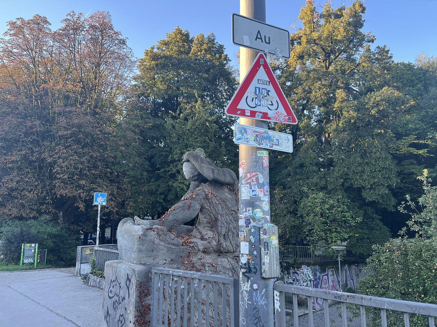 Prenájom bytu 3-izbový 60 m², München, Bavorsko Prenájom bytu 3-izbový 60 m², München, Bavorsko