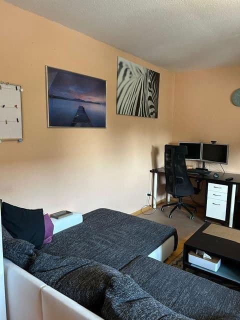 Prenájom bytu 2-izbový 64 m², Riedrain 9, Frankfurt, Hesensko Prenájom bytu 2-izbový 64 m², Riedrain 9, Frankfurt, Hesensko