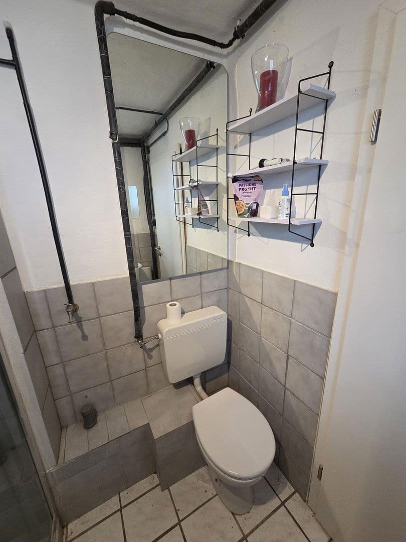 Predaj domu 110 m², pozemek 493 m², Anemonenweg 9a, Laatzen, Dolné Sasko Predaj domu 110 m², pozemek 493 m², Anemonenweg 9a, Laatzen, Dolné Sasko