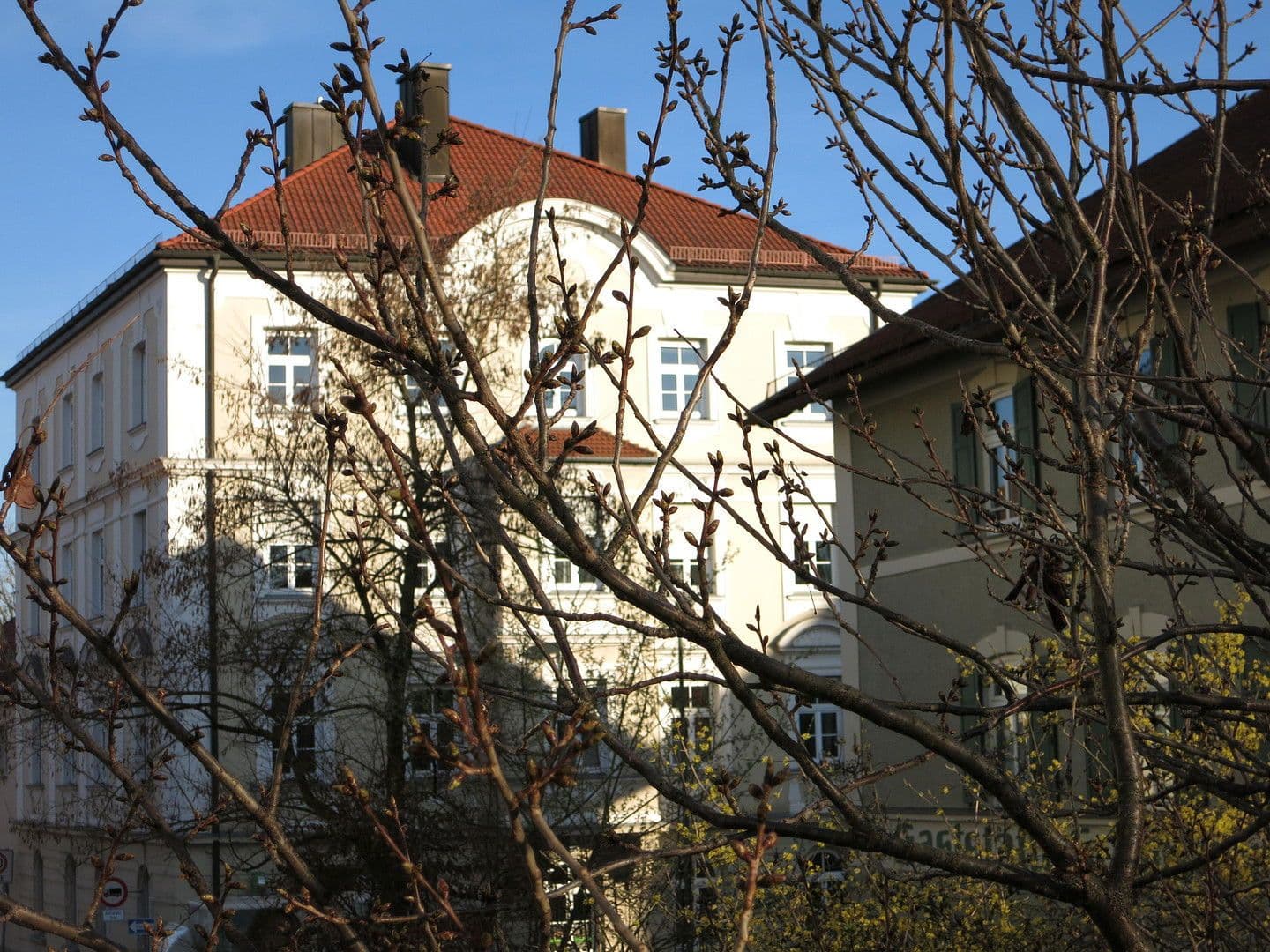 Predaj bytu 3-izbový 82 m², Planegger Straße 12 A, München, Bavorsko Predaj bytu 3-izbový 82 m², Planegger Straße 12 A, München, Bavorsko