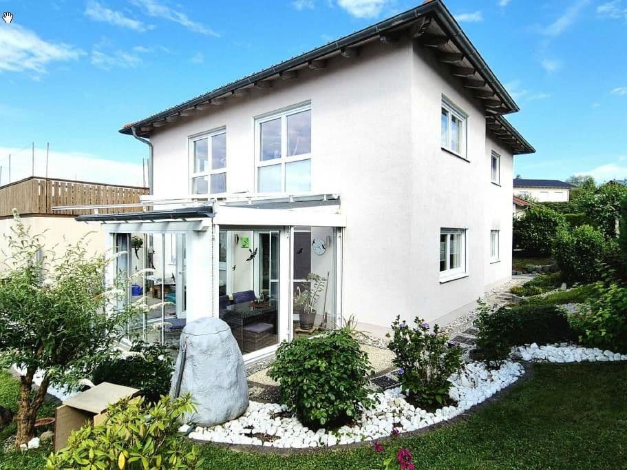 Prenájom bytu 3-izbový 90 m², Bad Griesbach i.Rottal, Bavorsko Prenájom bytu 3-izbový 90 m², Bad Griesbach i.Rottal, Bavorsko