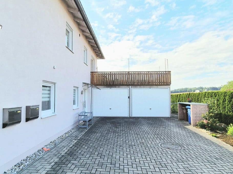 Prenájom bytu 3-izbový 90 m², Bad Griesbach i.Rottal, Bavorsko Prenájom bytu 3-izbový 90 m², Bad Griesbach i.Rottal, Bavorsko