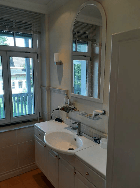 Predaj bytu 4-izbový 121 m², Berlin-Frohnau-Glienicke, Berlín Predaj bytu 4-izbový 121 m², Berlin-Frohnau-Glienicke, Berlín