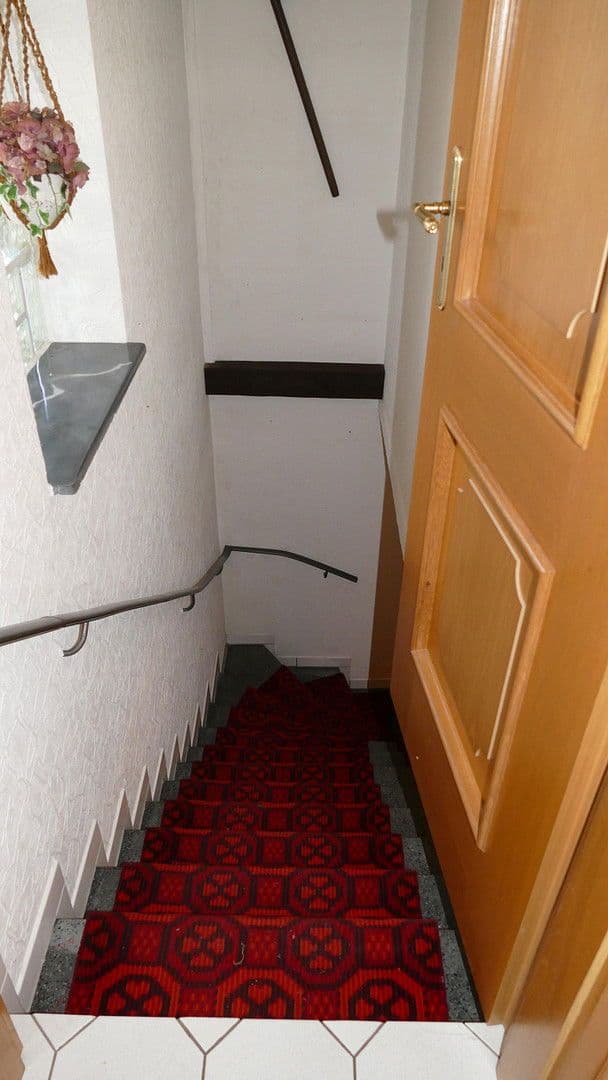 Predaj domu 139 m², pozemek 744 m², Enzenberg 4, Jünkerath, Porýnie-Falcko Predaj domu 139 m², pozemek 744 m², Enzenberg 4, Jünkerath, Porýnie-Falcko