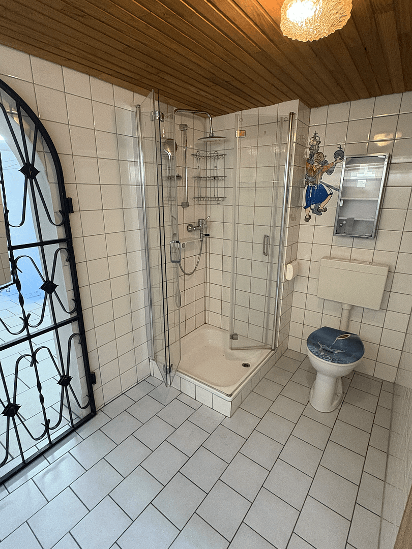 Predaj domu 139 m², pozemek 744 m², Enzenberg 4, Jünkerath, Porýnie-Falcko Predaj domu 139 m², pozemek 744 m², Enzenberg 4, Jünkerath, Porýnie-Falcko