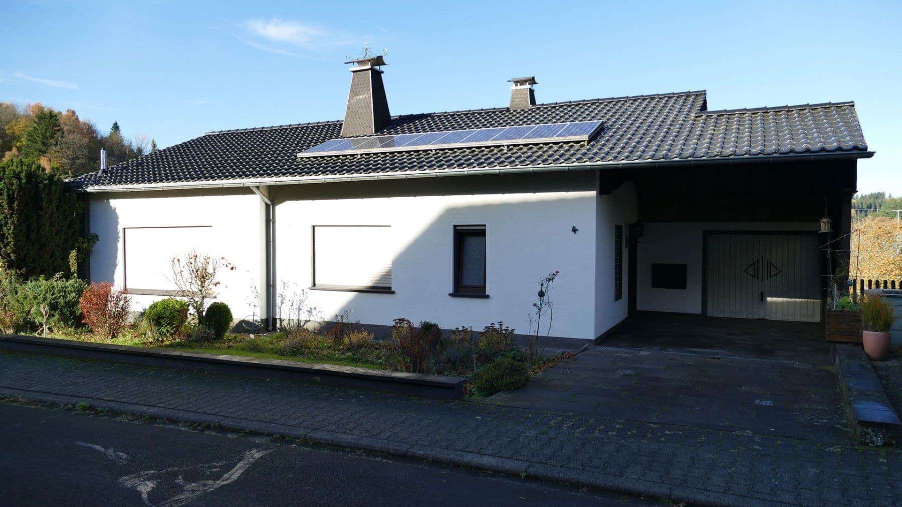 Predaj domu 139 m², pozemek 744 m², Enzenberg 4, Jünkerath, Porýnie-Falcko Predaj domu 139 m², pozemek 744 m², Enzenberg 4, Jünkerath, Porýnie-Falcko