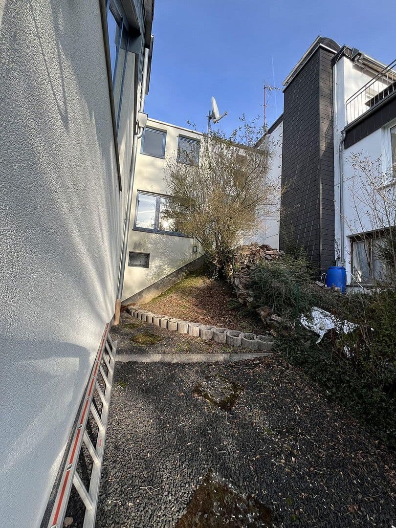 Predaj domu 350 m², pozemek 766 m², Kickelsberg 17, Bad Camberg, Hesensko Predaj domu 350 m², pozemek 766 m², Kickelsberg 17, Bad Camberg, Hesensko