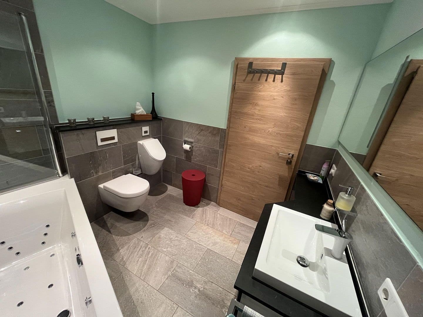 Predaj domu 350 m², pozemek 766 m², Kickelsberg 17, Bad Camberg, Hesensko Predaj domu 350 m², pozemek 766 m², Kickelsberg 17, Bad Camberg, Hesensko