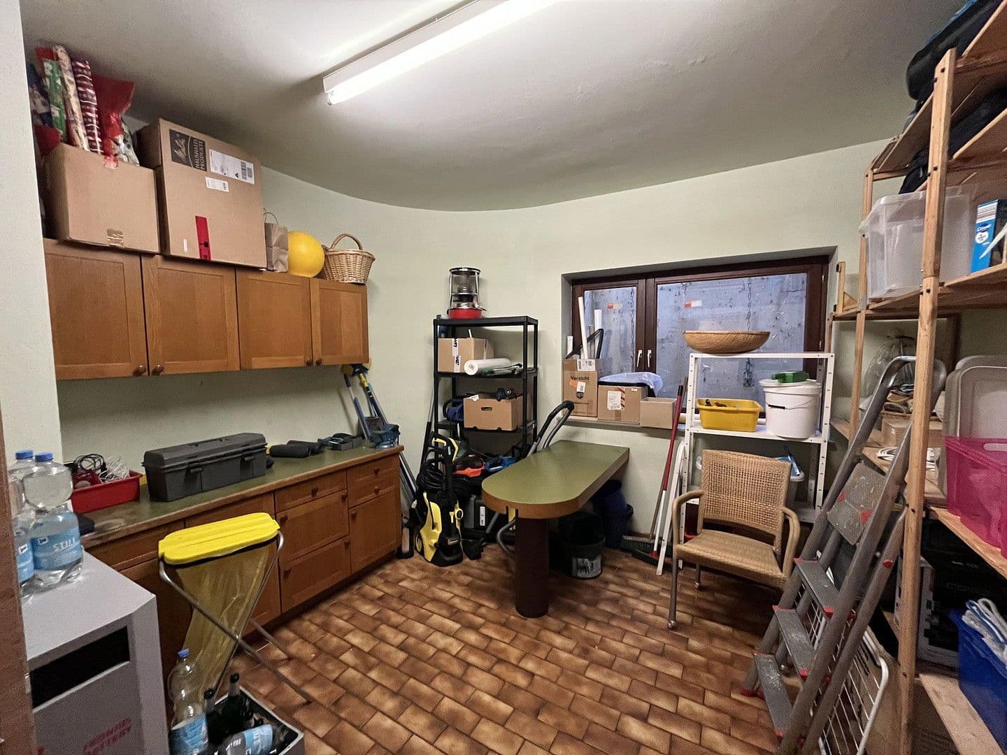 Predaj domu 350 m², pozemek 766 m², Kickelsberg 17, Bad Camberg, Hesensko Predaj domu 350 m², pozemek 766 m², Kickelsberg 17, Bad Camberg, Hesensko