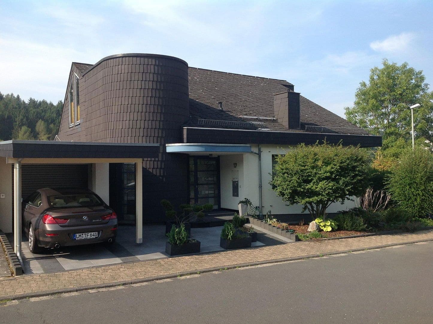 Predaj domu 350 m², pozemek 766 m², Kickelsberg 17, Bad Camberg, Hesensko Predaj domu 350 m², pozemek 766 m², Kickelsberg 17, Bad Camberg, Hesensko