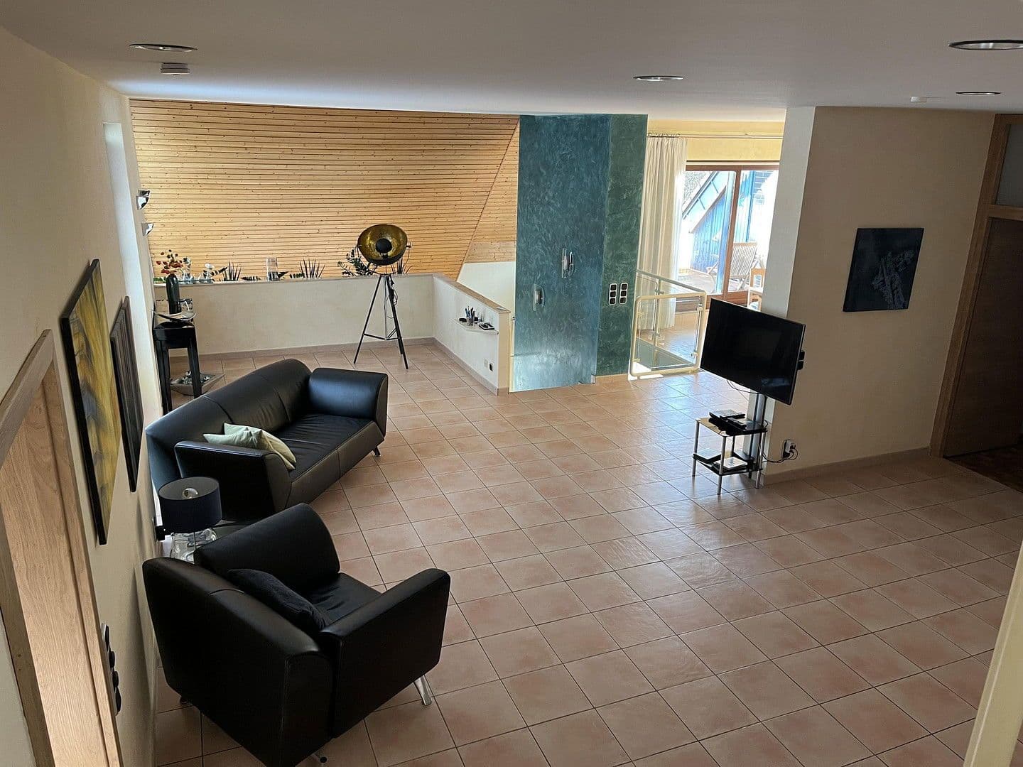 Predaj domu 350 m², pozemek 766 m², Kickelsberg 17, Bad Camberg, Hesensko Predaj domu 350 m², pozemek 766 m², Kickelsberg 17, Bad Camberg, Hesensko