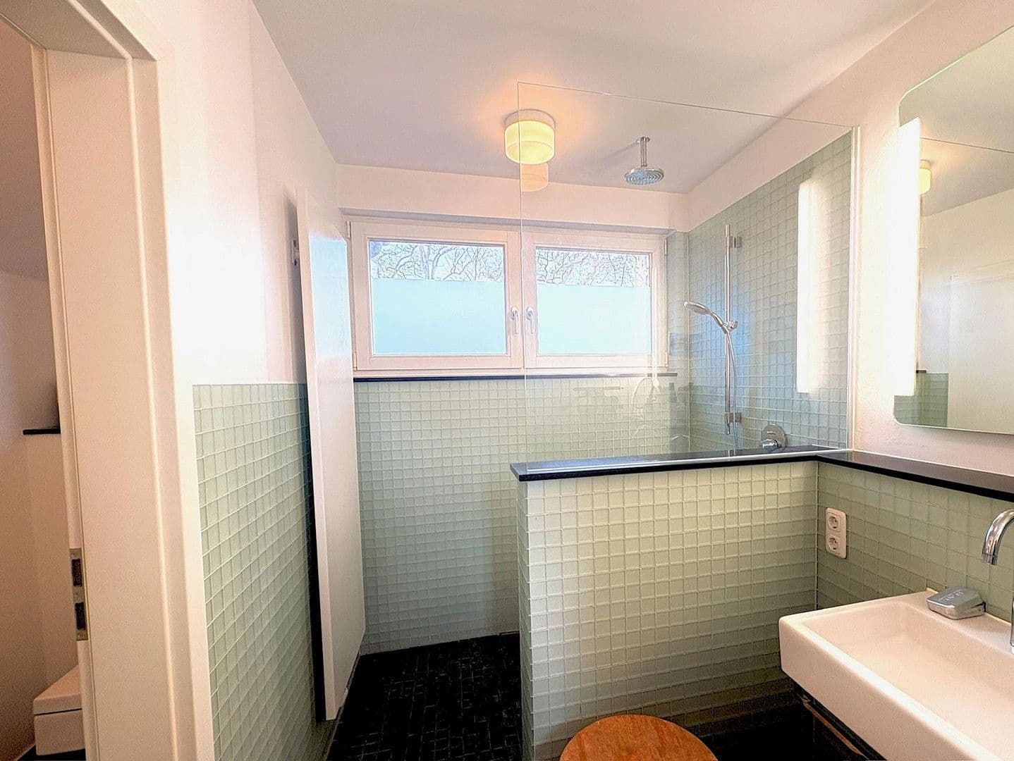 Predaj domu 192 m², pozemek 1.511 m², Aumühle, Šlezvicko-Holštajnsko Predaj domu 192 m², pozemek 1.511 m², Aumühle, Šlezvicko-Holštajnsko