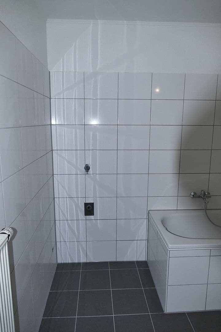 Prenájom bytu 2-izbový 74 m², Plaidt, Porýnie-Falcko Prenájom bytu 2-izbový 74 m², Plaidt, Porýnie-Falcko