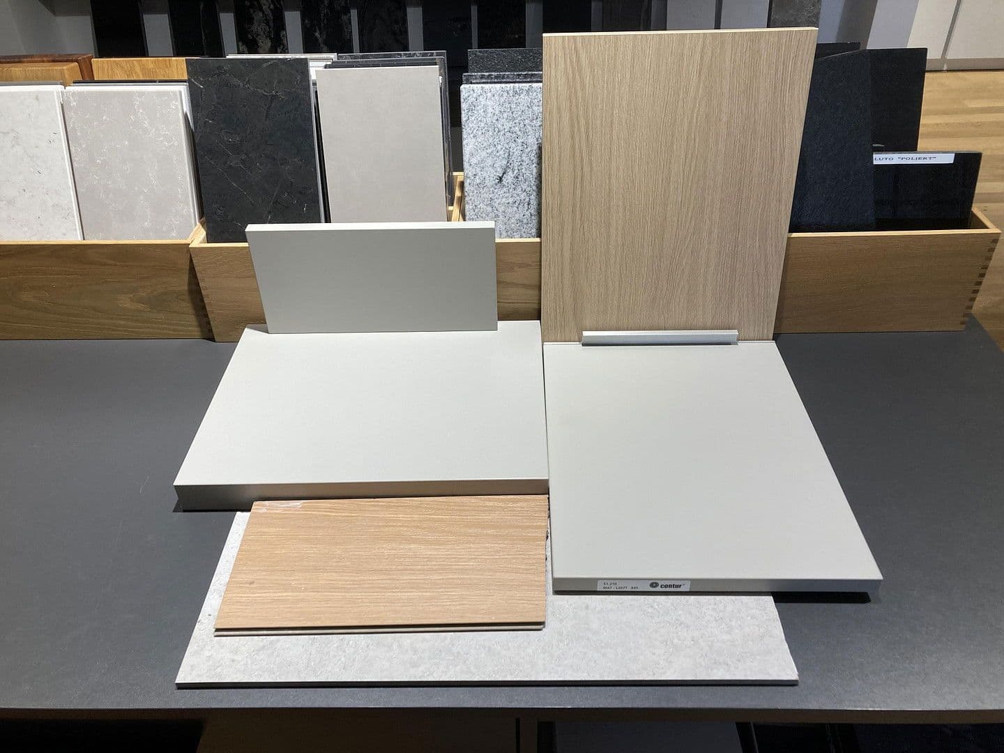 Prenájom bytu 3-izbový 80 m², Hannover, Dolné Sasko Prenájom bytu 3-izbový 80 m², Hannover, Dolné Sasko