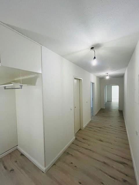 Predaj bytu 3-izbový 108 m², Laichingen, Bádensko-Wurttembersko Predaj bytu 3-izbový 108 m², Laichingen, Bádensko-Wurttembersko