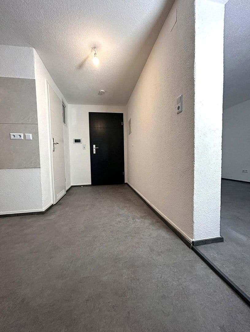 Prenájom bytu 2-izbový 50 m², Pforzheim, Bádensko-Wurttembersko Prenájom bytu 2-izbový 50 m², Pforzheim, Bádensko-Wurttembersko
