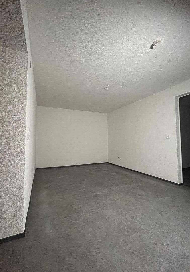 Prenájom bytu 2-izbový 50 m², Pforzheim, Bádensko-Wurttembersko Prenájom bytu 2-izbový 50 m², Pforzheim, Bádensko-Wurttembersko