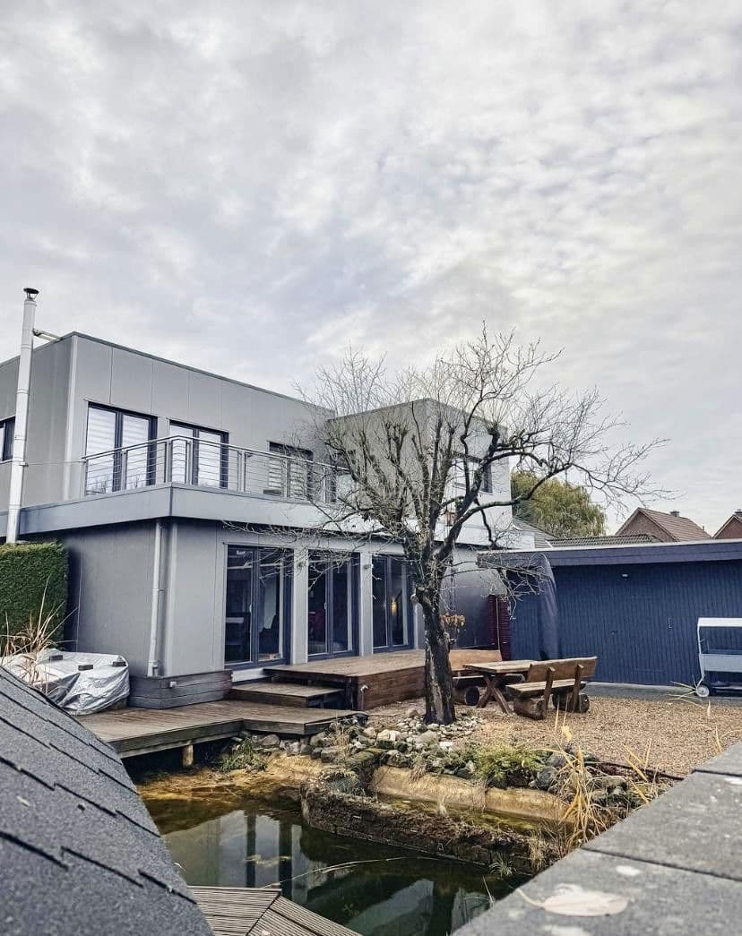 Predaj domu 210 m², pozemek 747 m², Wardenburg, Dolné Sasko Predaj domu 210 m², pozemek 747 m², Wardenburg, Dolné Sasko