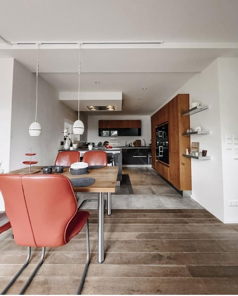 Predaj domu 210 m², pozemek 747 m², Wardenburg, Dolné Sasko Predaj domu 210 m², pozemek 747 m², Wardenburg, Dolné Sasko