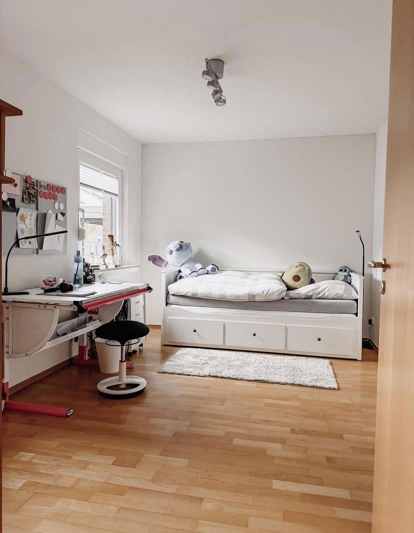 Predaj domu 210 m², pozemek 747 m², Wardenburg, Dolné Sasko Predaj domu 210 m², pozemek 747 m², Wardenburg, Dolné Sasko