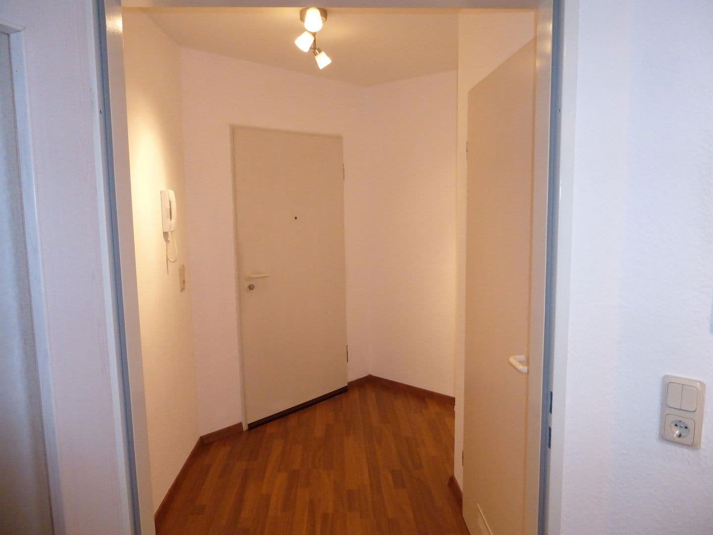 Prenájom bytu 1-izbový 30 m², Roonstr. 14, Bad Sachsa, Dolné Sasko Prenájom bytu 1-izbový 30 m², Roonstr. 14, Bad Sachsa, Dolné Sasko