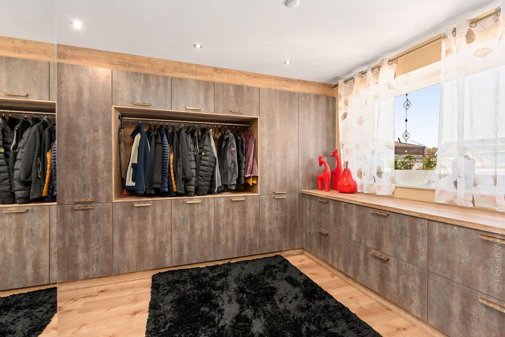 Predaj domu 254 m², pozemek 510 m², Bissendorf, Dolné Sasko Predaj domu 254 m², pozemek 510 m², Bissendorf, Dolné Sasko