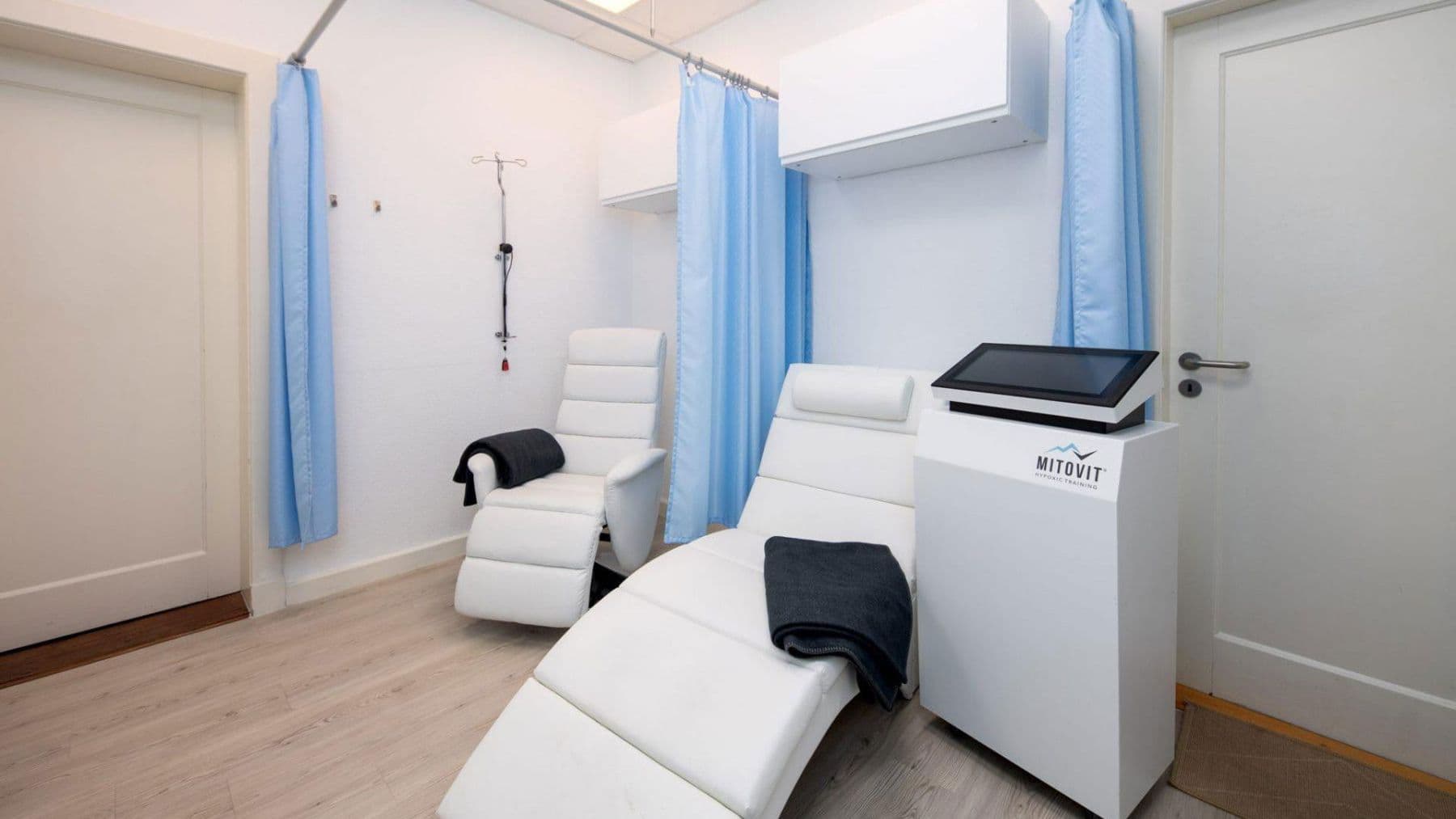 Predaj domu 250 m², pozemek 326 m², Heikendorf, Šlezvicko-Holštajnsko Predaj domu 250 m², pozemek 326 m², Heikendorf, Šlezvicko-Holštajnsko