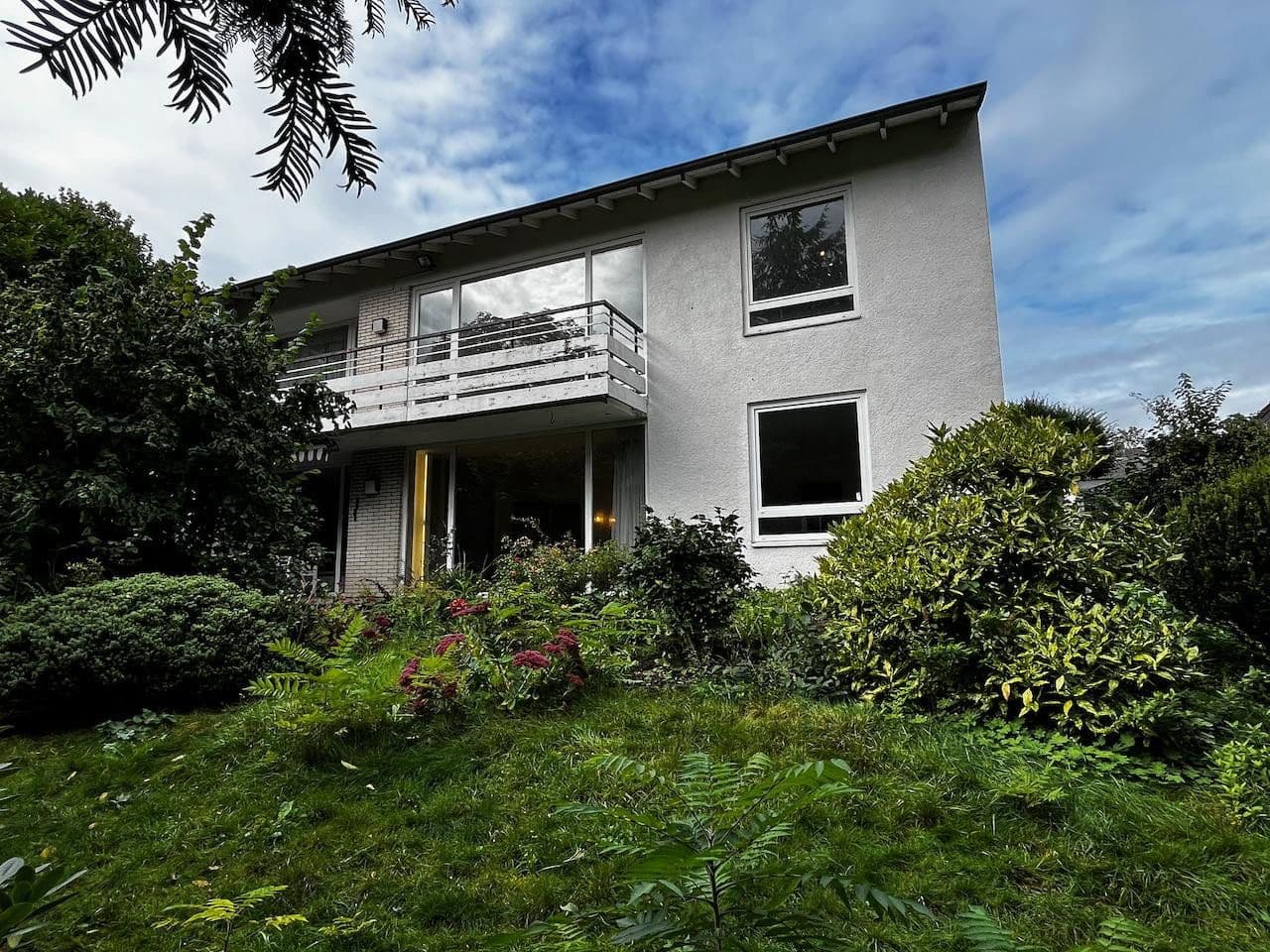 Predaj domu 243 m², pozemek 773 m², Am Neuenhof 7, Aachen, Severné Porýnie - Westfálsko Predaj domu 243 m², pozemek 773 m², Am Neuenhof 7, Aachen, Severné Porýnie - Westfálsko