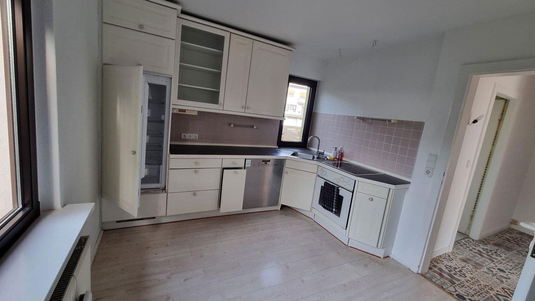 Predaj domu 200 m², pozemek 951 m², Kronberg im Taunus, Hesensko Predaj domu 200 m², pozemek 951 m², Kronberg im Taunus, Hesensko