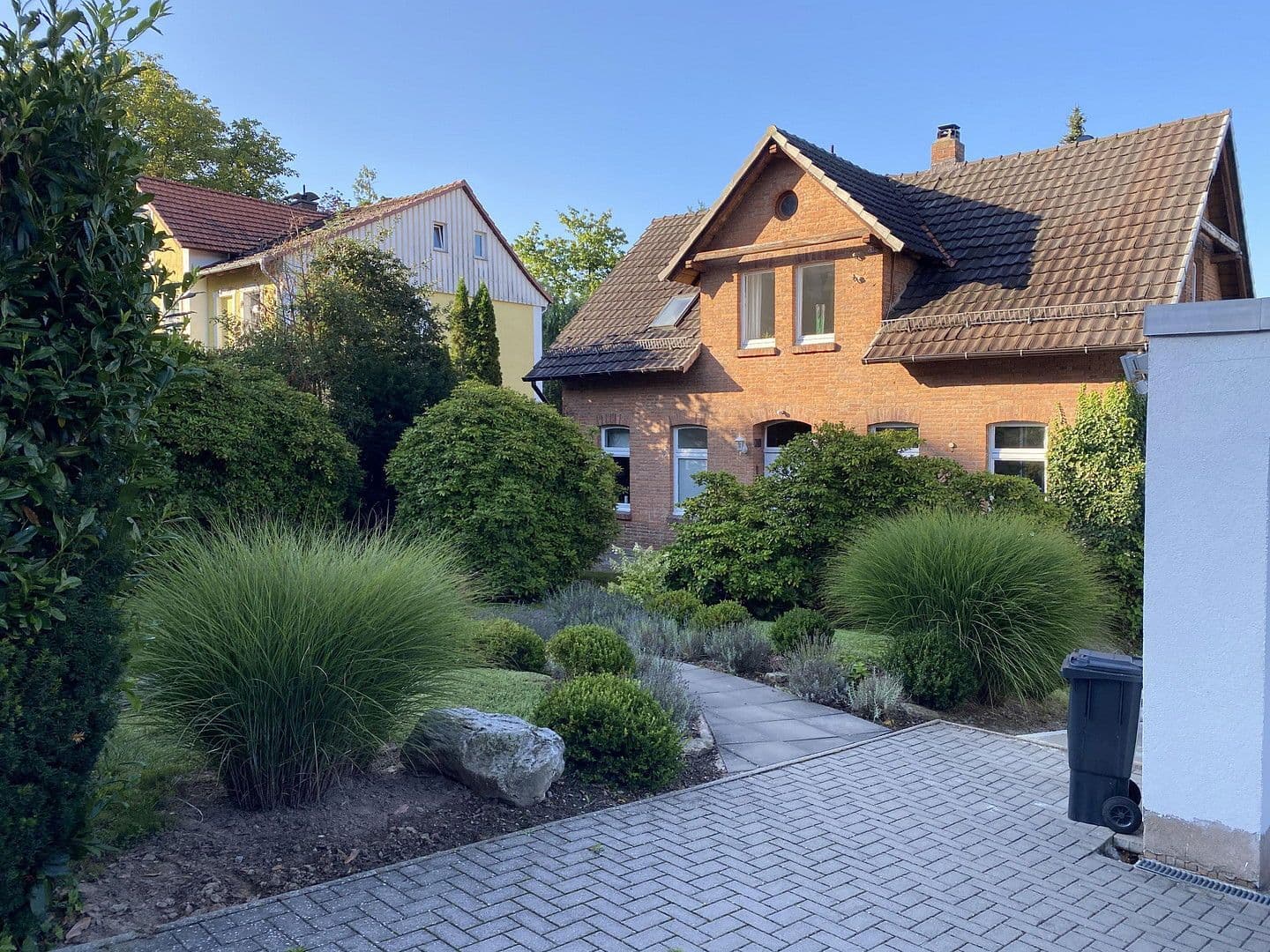 Predaj domu 162 m², pozemek 916 m², Hann. Münden, Dolné Sasko Predaj domu 162 m², pozemek 916 m², Hann. Münden, Dolné Sasko