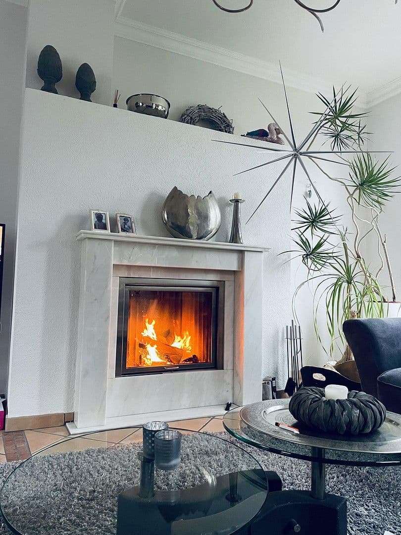 Predaj domu 162 m², pozemek 916 m², Hann. Münden, Dolné Sasko Predaj domu 162 m², pozemek 916 m², Hann. Münden, Dolné Sasko