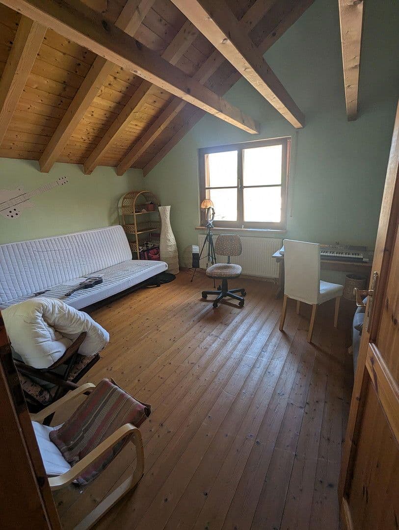 Predaj domu 225 m², pozemek 640 m², Lauterstein, Bádensko-Wurttembersko Predaj domu 225 m², pozemek 640 m², Lauterstein, Bádensko-Wurttembersko