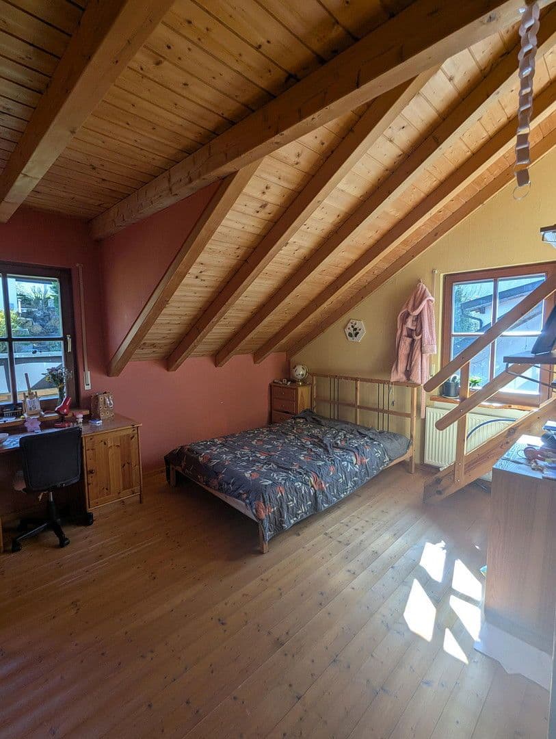 Predaj domu 225 m², pozemek 640 m², Lauterstein, Bádensko-Wurttembersko Predaj domu 225 m², pozemek 640 m², Lauterstein, Bádensko-Wurttembersko