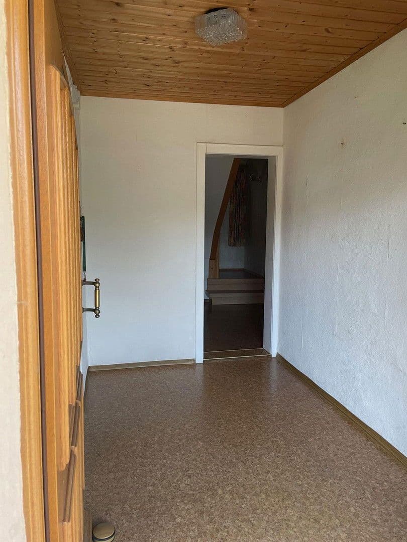 Predaj domu 160 m², pozemek 810 m², Redwitz a.d.Rodach, Bavorsko Predaj domu 160 m², pozemek 810 m², Redwitz a.d.Rodach, Bavorsko