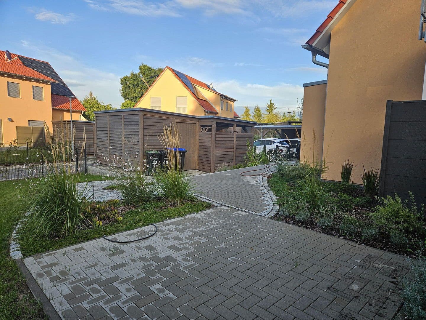 Prenájom bytu 4-izbový 112 m², Brunnenweg 2A, Kamenec, Sasko Prenájom bytu 4-izbový 112 m², Brunnenweg 2A, Kamenec, Sasko