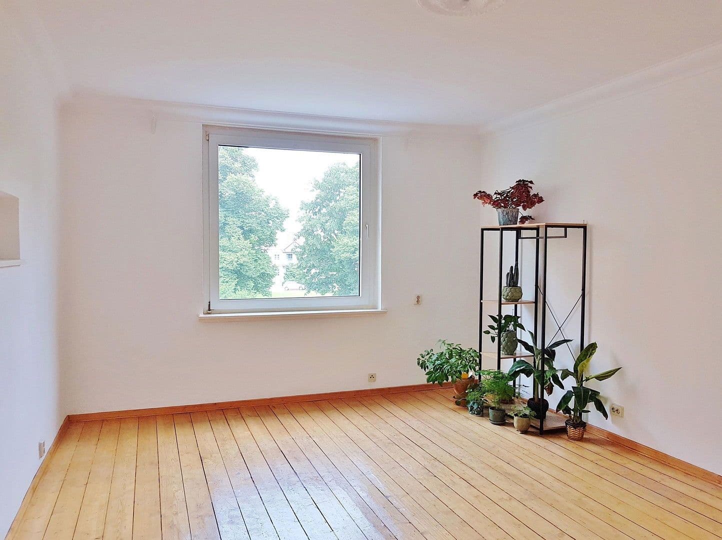 Prenájom bytu 4-izbový 102 m², Hildesheim, Dolné Sasko Prenájom bytu 4-izbový 102 m², Hildesheim, Dolné Sasko