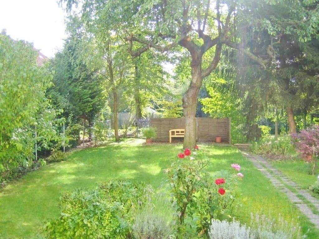 Prenájom bytu 4-izbový 102 m², Hildesheim, Dolné Sasko Prenájom bytu 4-izbový 102 m², Hildesheim, Dolné Sasko