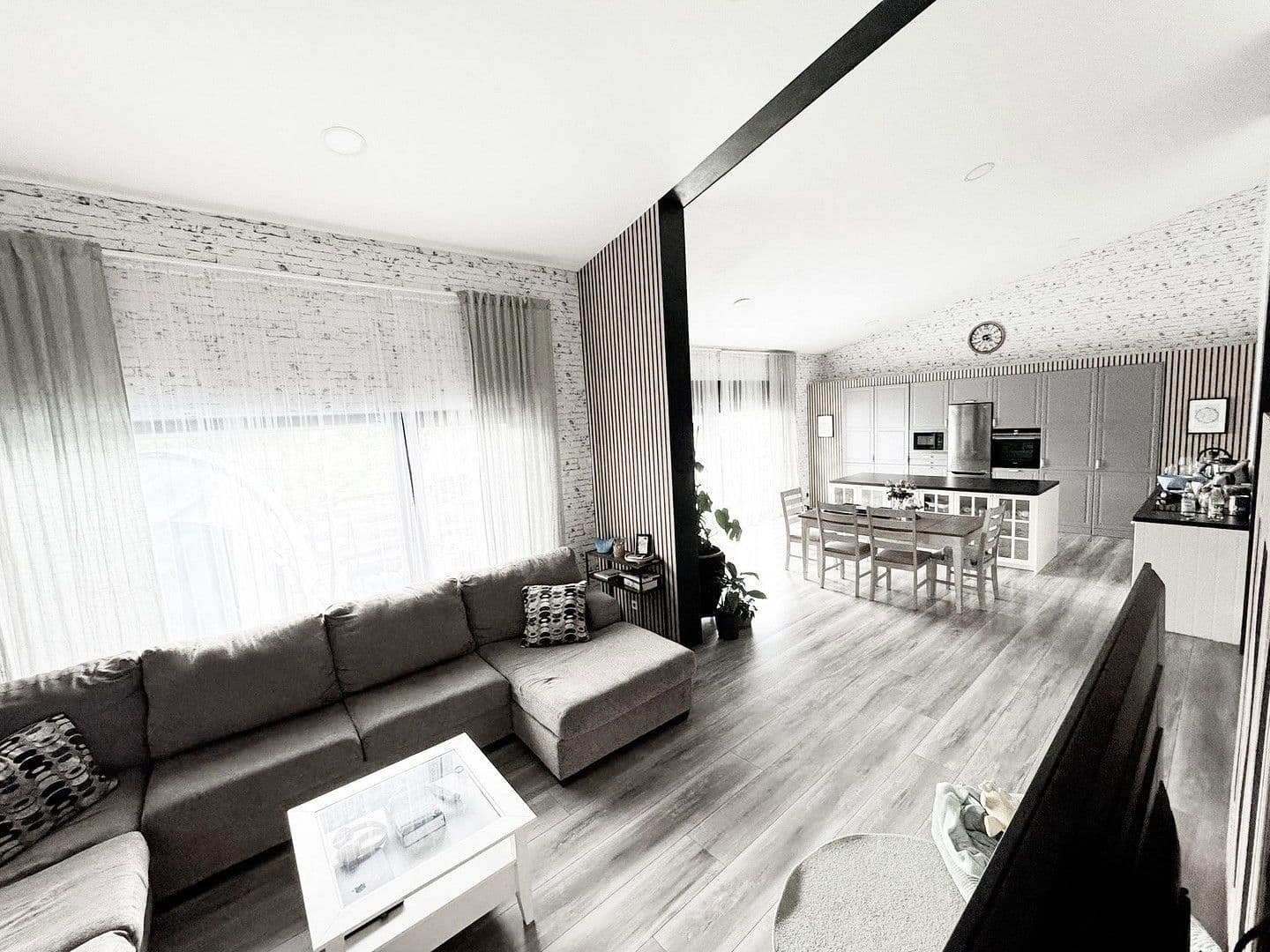 Predaj domu 297 m², pozemek 787 m², Am Mühlhebel 9, Weilerbach, Porýnie-Falcko Predaj domu 297 m², pozemek 787 m², Am Mühlhebel 9, Weilerbach, Porýnie-Falcko