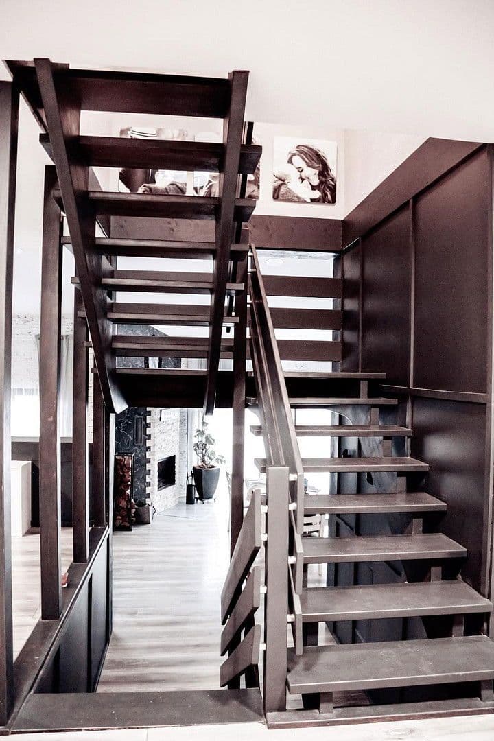 Predaj domu 297 m², pozemek 787 m², Am Mühlhebel 9, Weilerbach, Porýnie-Falcko Predaj domu 297 m², pozemek 787 m², Am Mühlhebel 9, Weilerbach, Porýnie-Falcko