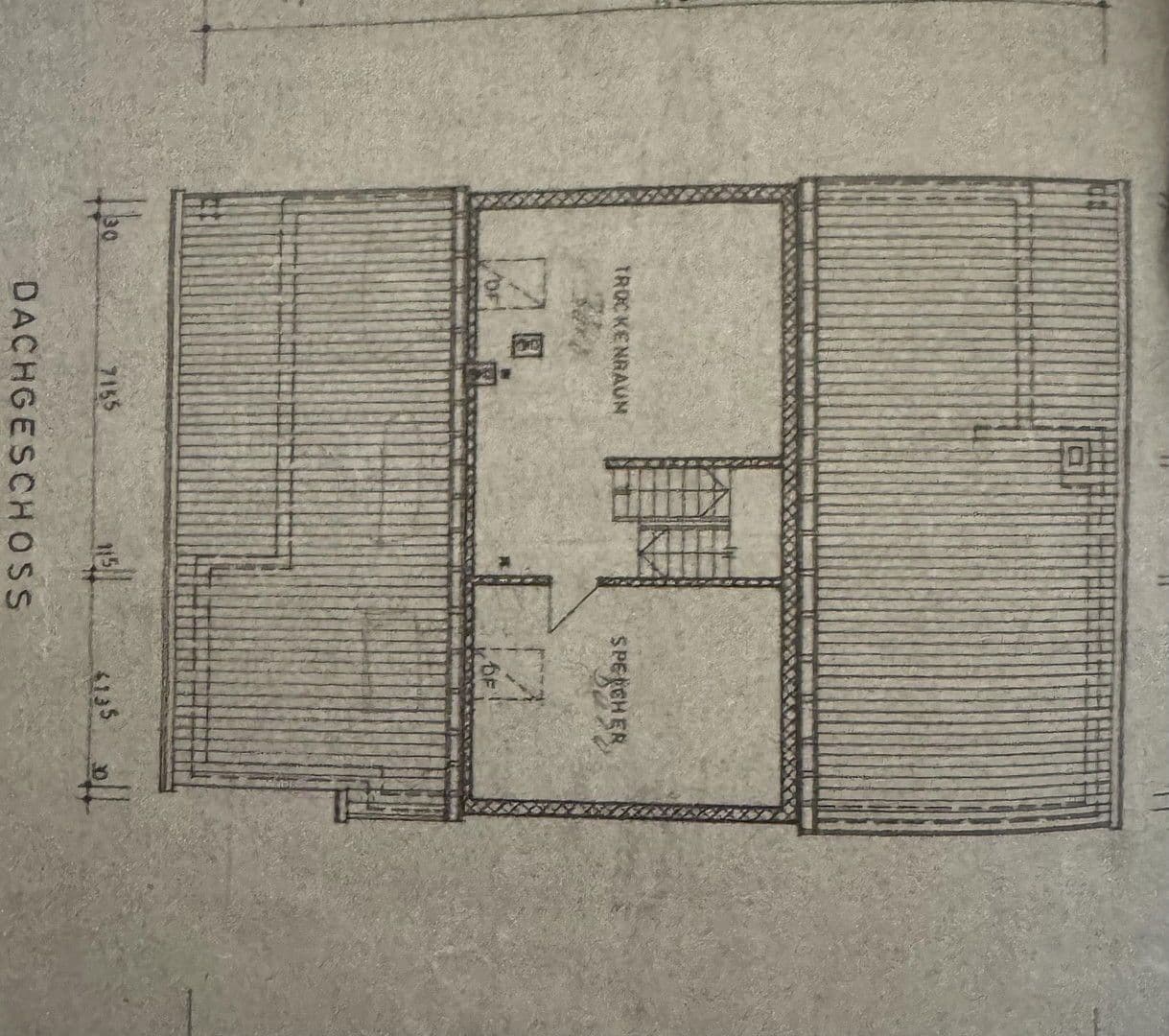 Predaj domu 297 m², pozemek 787 m², Am Mühlhebel 9, Weilerbach, Porýnie-Falcko Predaj domu 297 m², pozemek 787 m², Am Mühlhebel 9, Weilerbach, Porýnie-Falcko