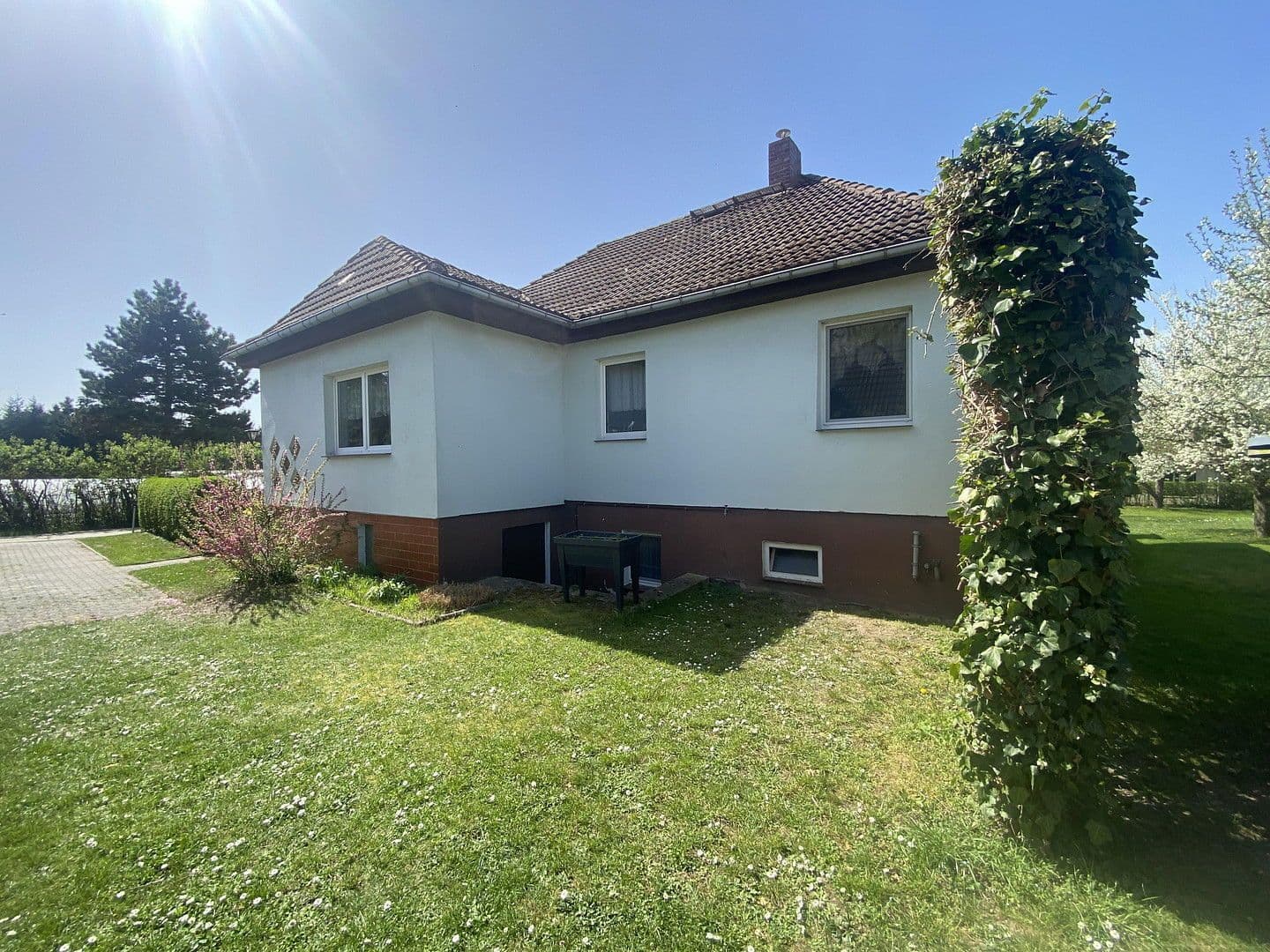 Predaj domu 151 m², pozemek 1.318 m², Hetzdorf 12a, Uckerland, Brandenbursko Predaj domu 151 m², pozemek 1.318 m², Hetzdorf 12a, Uckerland, Brandenbursko